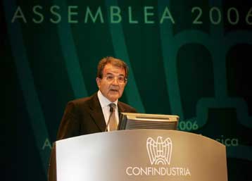 Σε «κατάσταση» συναγερμού τα δημόσια οικονομικά της Ιταλίας, λέει ο Πρόντι