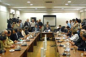 Ελπίδες για υπογραφή συλλογικής σύμβασης εργασίας στις τράπεζες