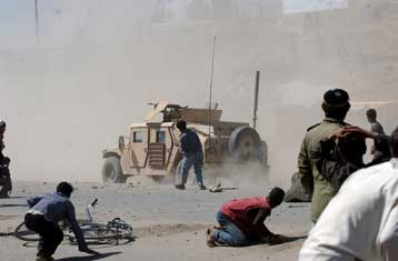 Ηρεμία στην Καμπούλ μετά τις αιματηρές αντιαμερικανικές διαδηλώσεις