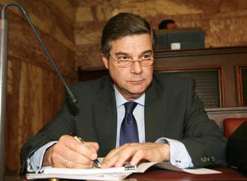 Ελληνική και ανεξάρτητη η Εθνική μετά την εξαγορά της Finansbank, λέει ο Τ.Αράπογλου