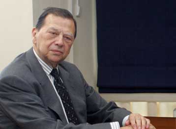 «Γόρδιος δεσμός» για τα ΕΛ.ΠΕ η εμπλοκή στον ηλεκτρισμό και το φυσικό αέριο