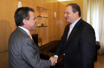 Ντινόπουλος, Πιπιλή και Σπυρίδων η νομαρχιακή τρόικα της ΝΔ σε Αθήνα και Πειραιά