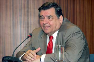 Οι υποψηφιότητες του ΛΑΟΣ για την υπερνομαρχία Αθηνών-Πειραιώς