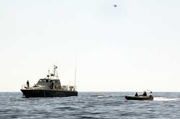 Ακαρπες οι έρευνες για τον εντοπισμό των πέντε Τούρκων ναυτικών του φορτηγού «Χαν»