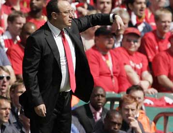 Ο Μπενίτεθ ανανέωσε με τη Λίβερπουλ μέχρι το 2010