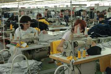 Το ενδεχόμενο μεταφοράς της παραγωγής στο εξωτερικό εξετάζει η Ελληνική Υφαντουργία