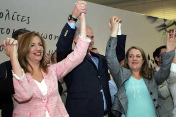 Κλίμα πολιτικής αναμέτρησης δίνει ο Γ.Παπανδρέου στις δημοτικές εκλογές