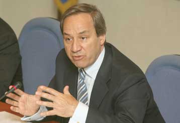 Προσλήψεις υπό δοκιμή και ευέλικτο ωράριο προτείνει έκθεση της Frontier Economics