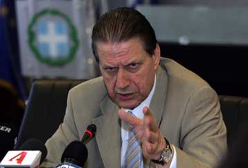 Επιμένει σε παραίτηση ο Β.Πολύδωρας αν εμπλέκεται η ΕΥΠ στις απαγωγές Πακιστανών