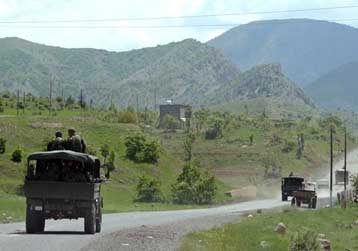 Νέα επεισόδια στη ΝΑ Τουρκία με ένα στρατιώτη νεκρό και οκτώ τραυματίες