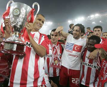 Ο Ολυμπιακός παρέμεινε πρώτη ελληνική ομάδα στην παγκόσμια κατάταξη