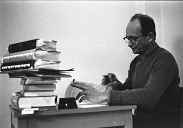 Αποκαλύψεις για το ρόλο της CIA στην υπόθαλψη του εγκληματία πολέμου Αντολφ Αϊχμαν