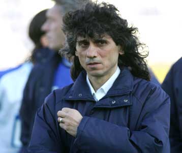 Κρίστενσεν, Επαλέ και άμυνα απασχολούν τον Ηρακλή