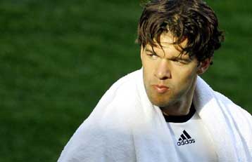 Χάνει την πρεμιέρα του Μουντιάλ ο Μίκαελ Μπάλακ