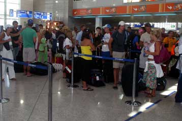 Αύξηση κερδοφορίας για το Διεθνή Αερολιμένα Αθηνών το 2005