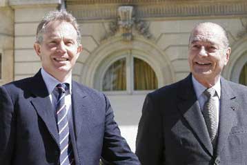 Στενή συνεργασία στον τομέα της πυρηνικής ενέργειας εγκαινιάζουν Γαλλία και Βρετανία