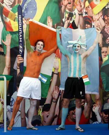 Αργεντίνικο τάνγκο απέναντι στους φιλόδοξους Τουρέ και τον Ντρογκμπά