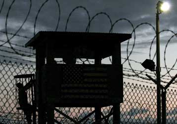 Ανασκευάζει η Ουάσινγκτον τις δηλώσεις περί εχθροπραξίας κατά των ΗΠΑ στο Γκουαντάναμο