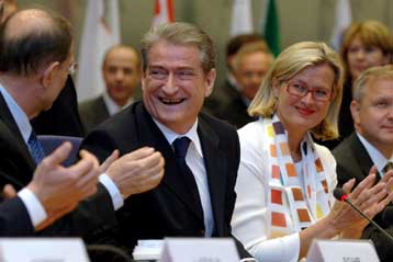 Συμφωνία Σταθεροποίησης και Σύνδεσης μεταξύ Αλβανίας και Ευρωπαϊκής Ένωσης