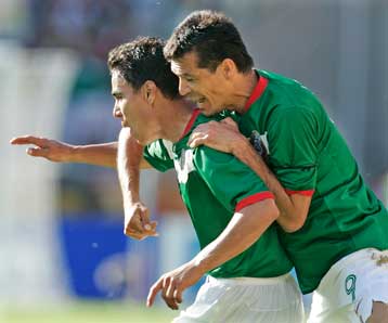 Χωρίς τον τραυματία Μποργέτι θα παραταχθεί το Μεξικό απέναντι στην Αγκόλα