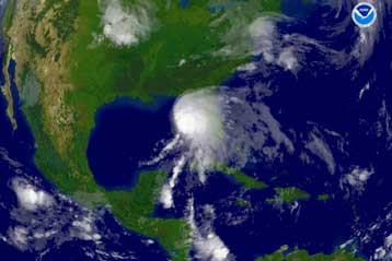 Προειδοποίηση κυκλώνα εξέδωσαν οι αμερικανικές Αρχές για τη Φλόριντα