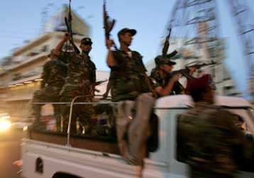 Νέες σφοδρές ενδοπαλαιστινιακές συγκρούσεις δυναμιτίζουν το κλίμα στη Μ.Ανατολή