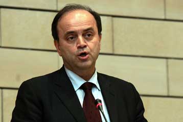 Χρονοδιάγραμμα για το διάλογο επί του Ασφαλιστικού δημοσιοποιεί η κυβέρνηση