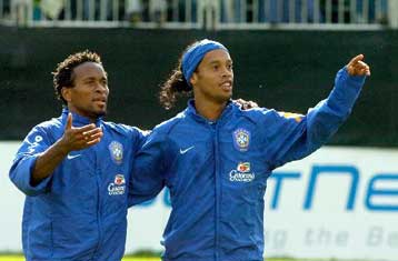 «Με ενδιαφέρει ο Ολυμπιακός, αλλά δεν θα αποφασίσω τώρα» δηλώνει ο Ζε Ρομπέρτο