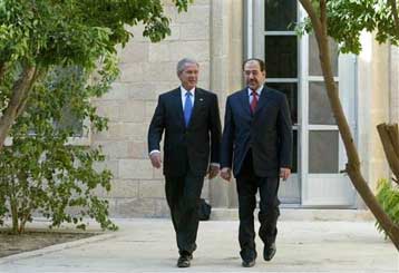 Αιφνιδίως στο Ιράκ ο Αμερικανός πρόεδρος μία εβδομάδα μετά τη δολοφονία Ζαρκάουι