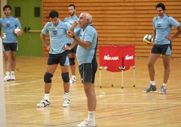 Πρεμιέρα στην προετοιμασία της εθνικής βόλεϊ, με αίτημα εξαίρεσης από τον Χριστοφιδέλη