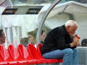 Συγχαρητήρια Αντβοκαατ στους ψύχραιμους παίκτες του – Χάσαμε ευκαιρίες, είπε ο Πφίστερ