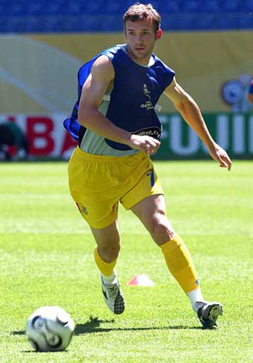 Ο Σεβτσένκο έθεσε εαυτόν στη διάθεση του Μπλαχίν για τον παρθενικό αγώνα της Ουκρανίας