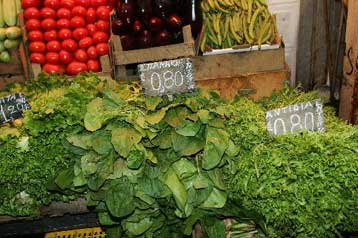 Επικίνδυνα φυτοφάρμακα εντοπίστηκαν σε λαχανικά στην ελληνική αγορά