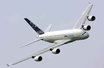 Οι καθυστερήσεις στις παραδόσεις του σούπερ τζάμπο κατακρήμνισαν τη μετοχή της Airbus