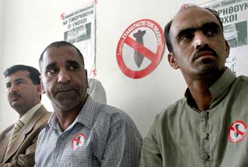 Σύσταση Εξεταστικής Επιτροπής για τις απαγωγές Πακιστανών ζητά η αντιπολίτευση