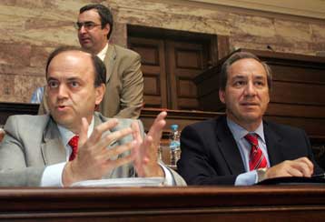 «Οδικό χάρτη» και σύσταση Επιτροπής για το ασφαλιστικό ανακοίνωσε η κυβέρνηση