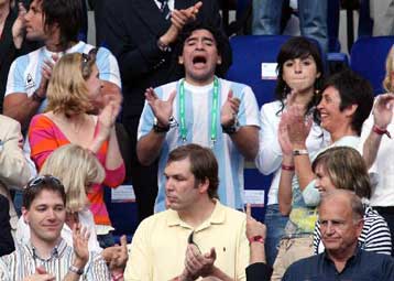 Ντιέγκο Μαραντόνα, ο… 12ος παίκτης της Εθνικής Αργεντινής