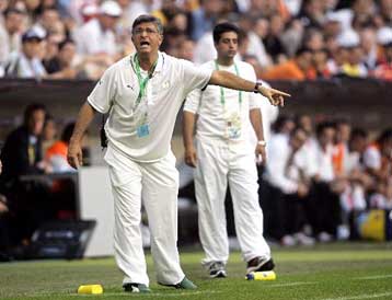 Αισιόδοξοι οι Σαουδάραβες για τη συνέχεια – Ανακούφιση στην Τυνησία για το βαθμό