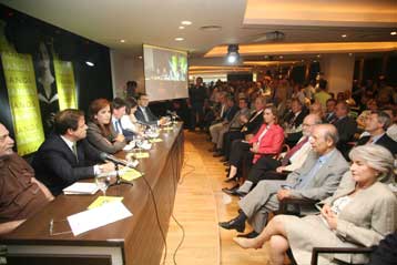 Το θέμα της απογραφής κυριάρχησε στην παρουσίαση του βιβλίου του Νίκου Χριστοδουλάκη