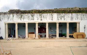 Συστάθηκαν οι επιτροπές που θα εξετάσουν τα αρχαία από τη βίλα στη Σχοινούσα