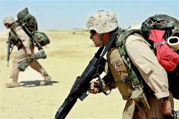 Τραγούδι Αμερικανού πεζοναύτη περιγράφει με φρικιαστικούς στίχους το θάνατο Ιρακινών