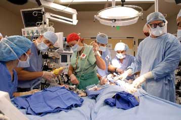 Επιτυχής επέμβαση διαχωρισμού σιαμαίων κοριτσιών από το Μεξικό