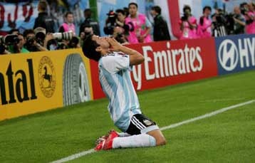 Στο… σφυρί και πάλι ο Σαβιόλα από τη Μπαρτσελόνα