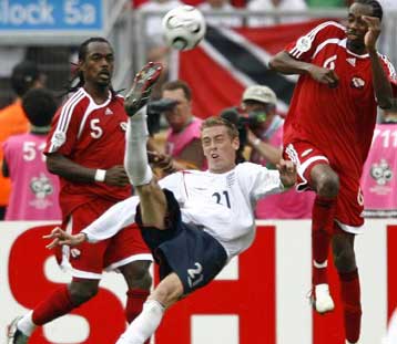 Αγχωτική πρόκριση της Αγγλίας, έγραψε ιστορία το Εκουαδόρ, βήμα πρόκρισης της Σουηδίας