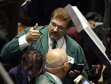 Ισχυρή άνοδο σημείωσαν την Πέμπτη τα χρηματιστήρια στις δύο άκρες του Ατλαντικού