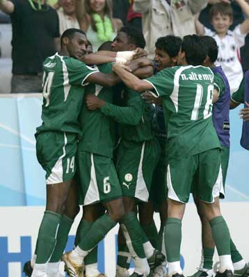 Ο Αλ Τζαμπέρ στους παίκτες που σκόραραν 12 χρόνια μετά το ντεμπούτο τους σε Μουντιάλ