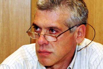 Ήξεις αφήξεις η απάντηση της κυβέρνησης για την απαγορεύση εισόδου στις ΗΠΑ του Γ.Μηλιού