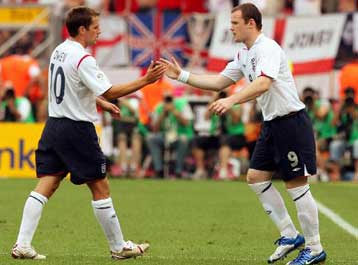 Δεν έχω πρόβλημα να κάθομαι στον πάγκο, δηλώνει ο Μάικλ Όουεν