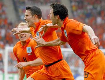 Μίλησε η εμπειρία και η Ολλανδία άφησε εκτός Μουντιάλ την Ακτή Ελεφαντοστού