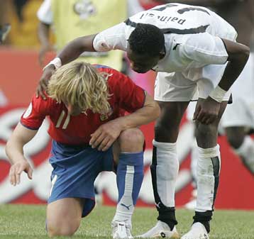 Στο φώτο-φινις Γκάνα, Τσεχία, Ιταλία και ΗΠΑ, στους «16» η Πορτογαλία χωρίς κόπο